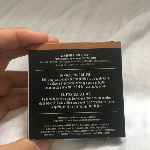 NYX CANT STOP WONT STOP POWDER FOUNDATION - Picture 2 of 2